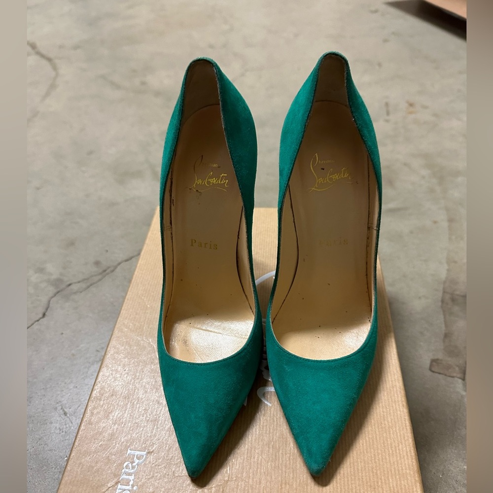 7.5 emerald green